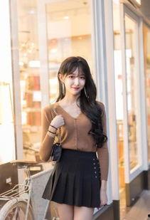 网红艾比照片,时尚穿搭与魅力瞬间